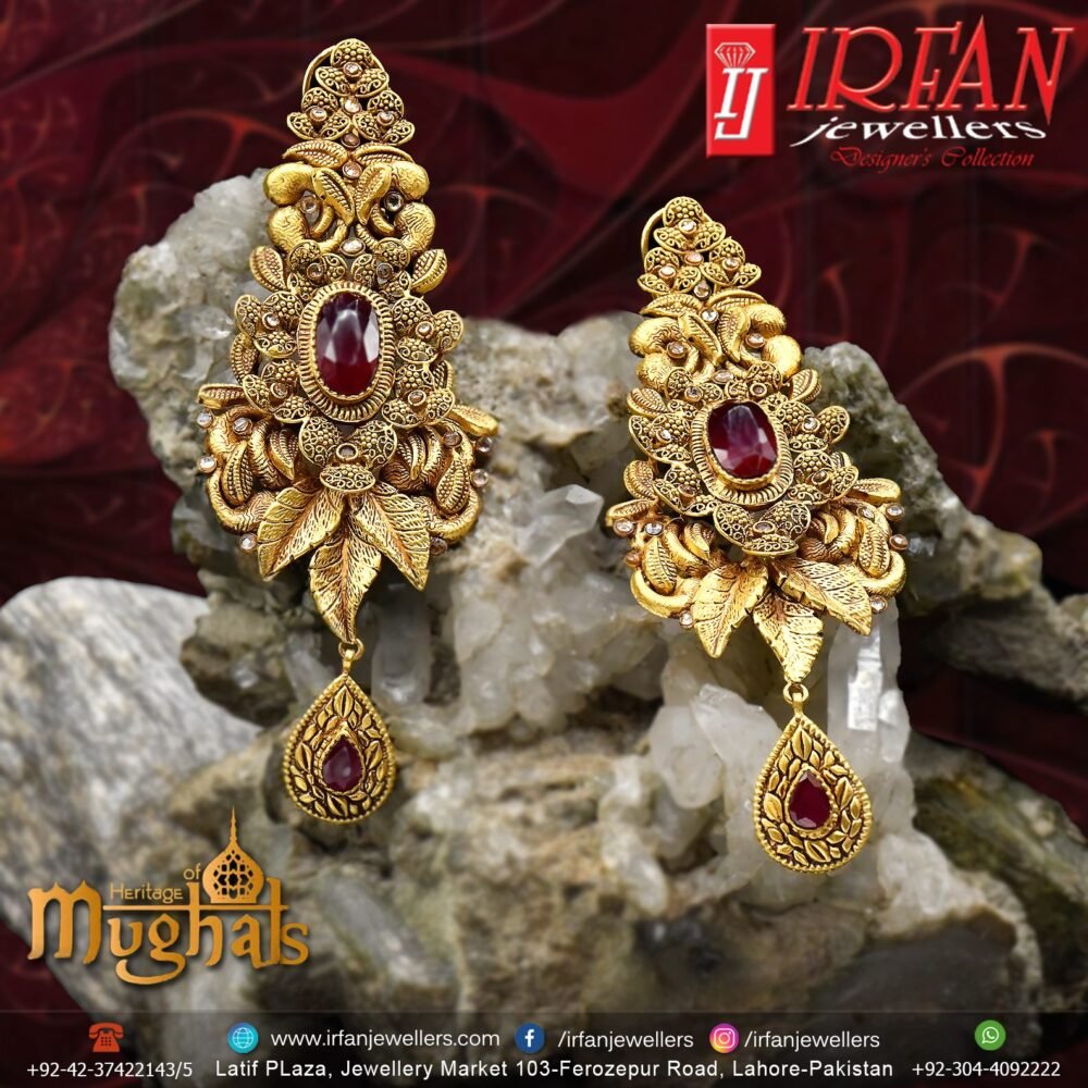 Gold Earring Design 0028