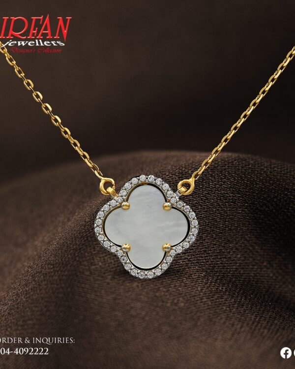 Gold Locket Design 005
